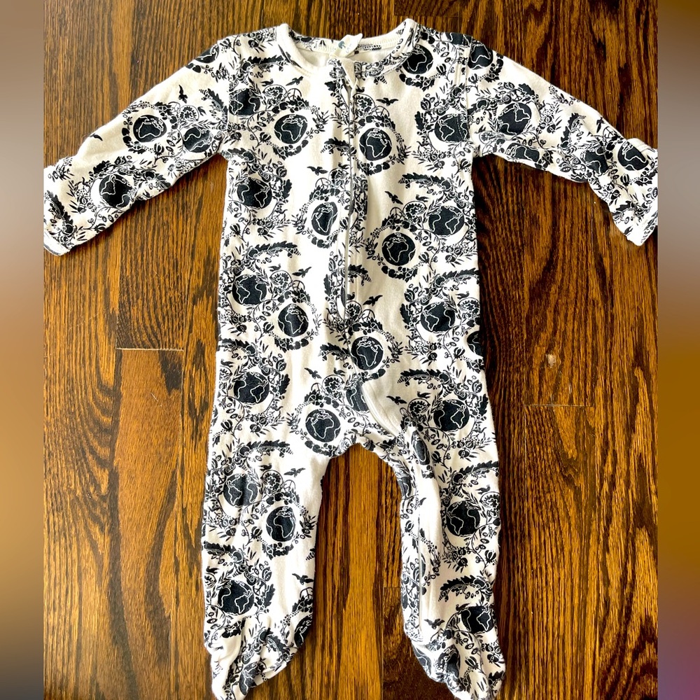 Kate Quinn romper